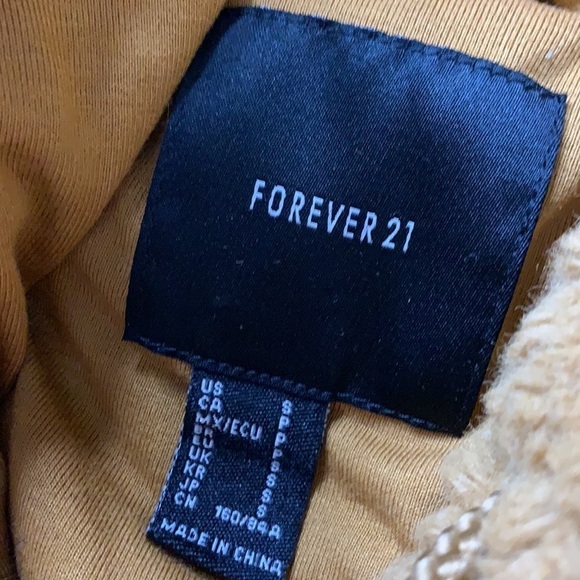 Caramel Forever 21 fuzzy teddy long sleeve pullover sweatshirt women’s small - Picture 4 of 4